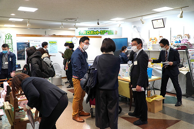 名古屋市介護ロボット等活用推進事業「介護ロボットなごやフェスタ2021」開催　第2回テーマ『排泄・入浴・移動』